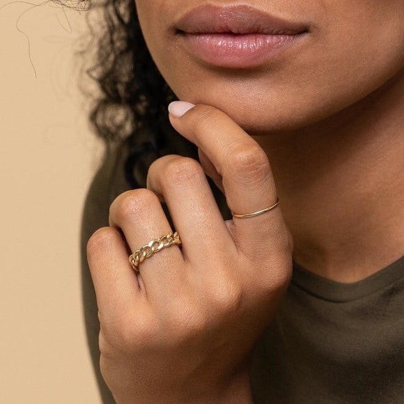Mejuri Jewelry - Mejuri Bold Chain Ring size 9